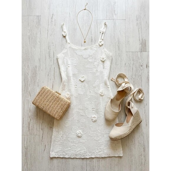 wild fable Other - ❤️Wild Fable Cover up Womens XL White Crochet Flower Boho Summer Festival❤️